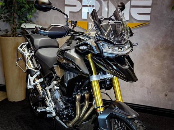 TRIUMPH TIGER 1200 BLACK EDITION 